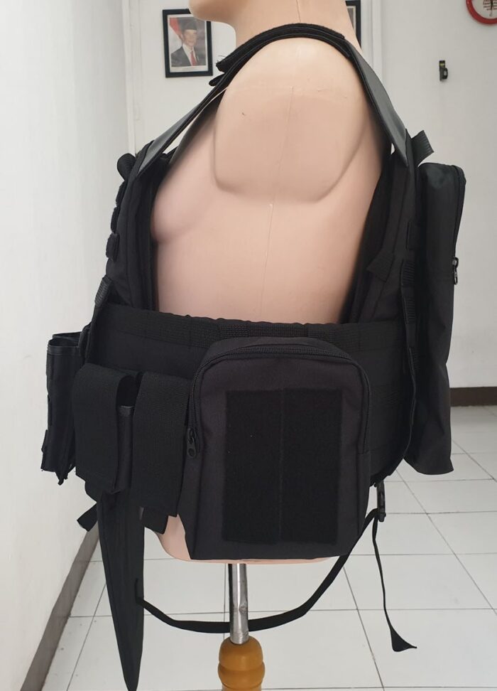 Tactical Vest (Level IV) Black - Image 3
